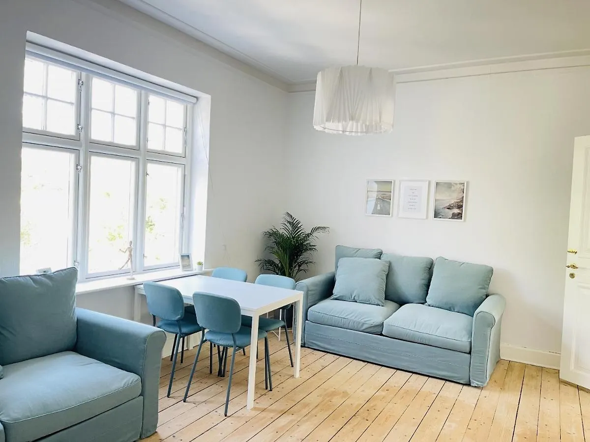Daire Aday - City Central Mansion - 1 Bedroom With Big Terrace Aalborg